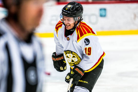 Brynäs Tyler Kelleher har ont