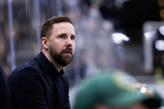 Björklövens huvudtränare Viktor Stråhle