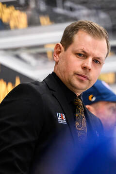 Oskarshamns tränare Martin Filander deppar