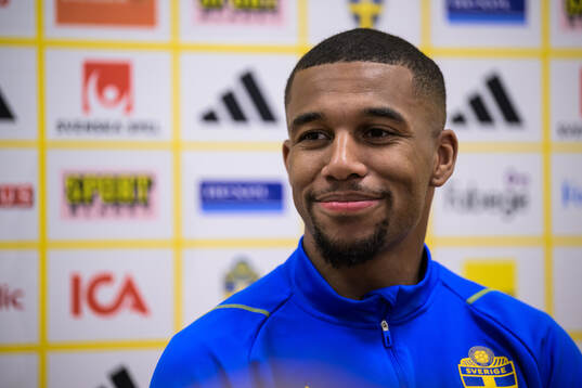 Isak Hien of the Swedish men's national football team in