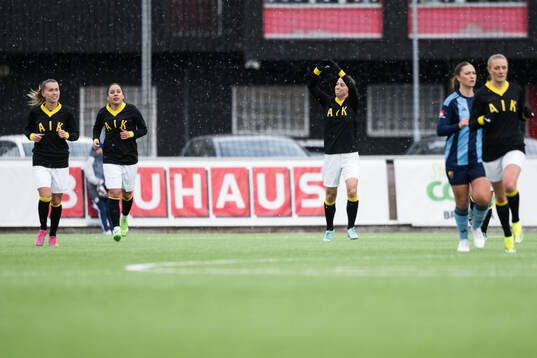 AIKs Patricia Fischerova jublar
