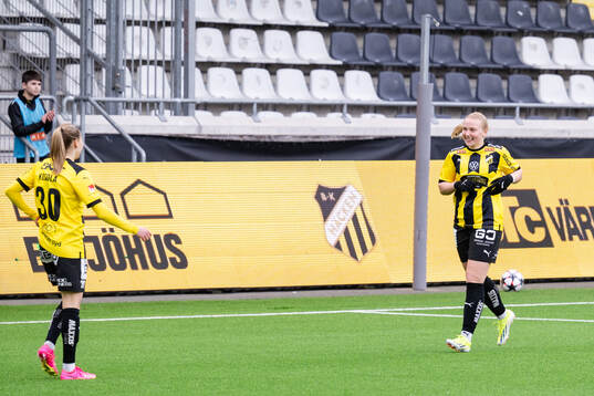 Häckens Johanna Fossdalsá Sørensen jublar