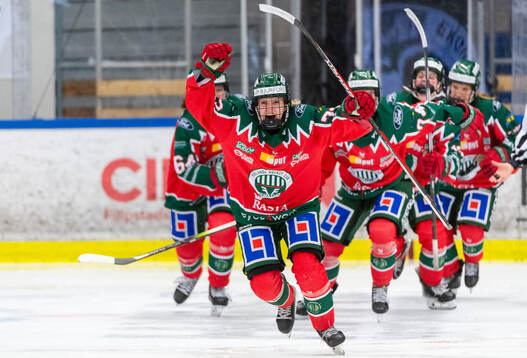 Frölundas Ella Thorbard jublar
