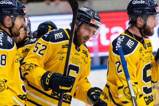Södertäljes Christopher Liljewall jublar