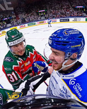 Frölundas Nicklas Lasu och Leksands Matt Caito
