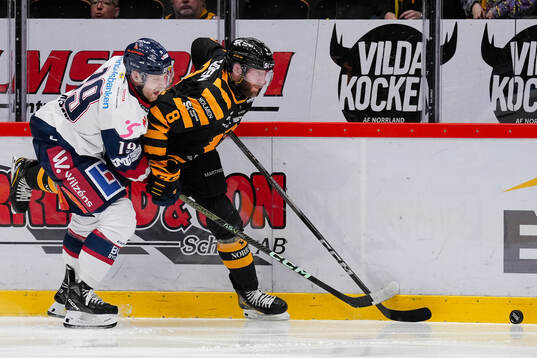 Linköpings Patrick Russell och Skellefteås Petter Granberg