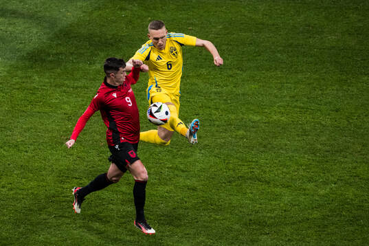 Jasir Asani of Albania and Ludwig Augustinsson of Sweden