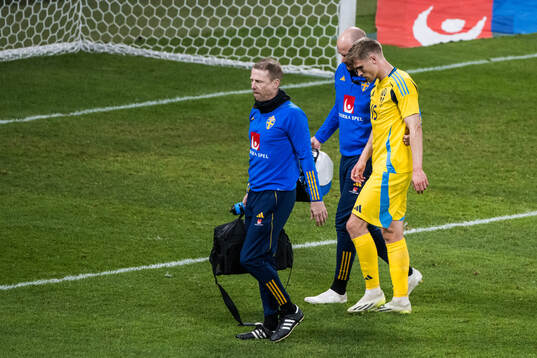 Carl Starfelt of Sweden in pain