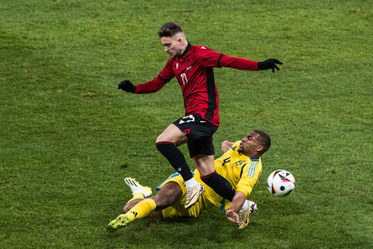 Isak Hien of Sweden and Ernest Muci of Albania