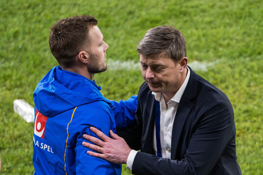 Assistant coach Sebastian Larsson and Head coach Jon Dahl