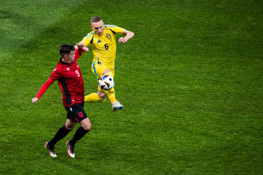 Jasir Asani of Albania and Ludwig Augustinsson of Sweden