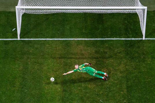 goalkeeper Robin Olsen of Sweden