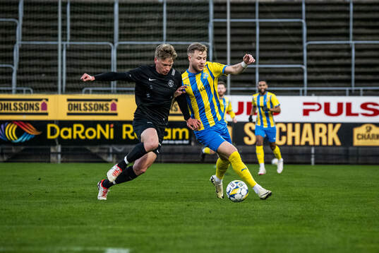 Landskrona BOISs Gustaf Bruzelius och Eskilsminne IFs
