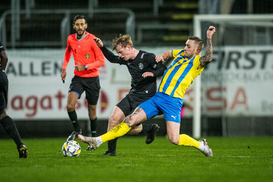 Eskilsminne IFs Casper Seger och Landskrona BOISs Sam Hegdal