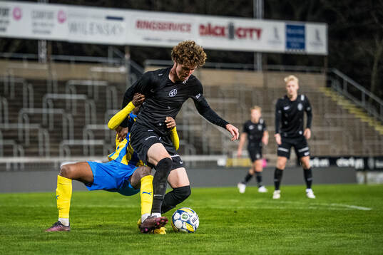 Eskilsminne IFs Josef Getachew och Landskrona BOISs Samuel