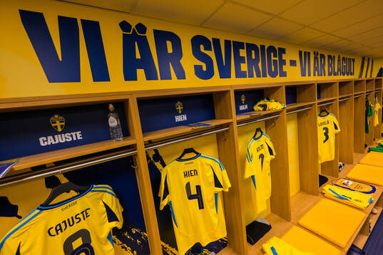 Jerseys of Jens Cajuste, Isak Hien, Emil Holm and Victor