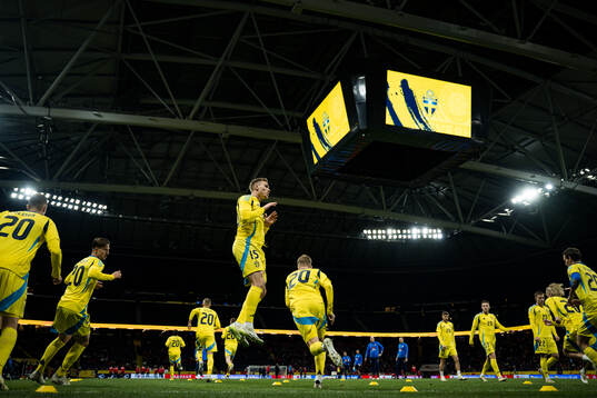 Carl Starfelt of Sweden wearing jersey number 20, honouring