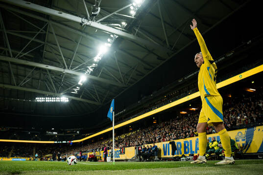 Emil Forsberg of Sweden