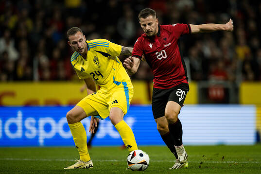 Gustaf Nilsson of Sweden and Ylber Ramadani of Albania
