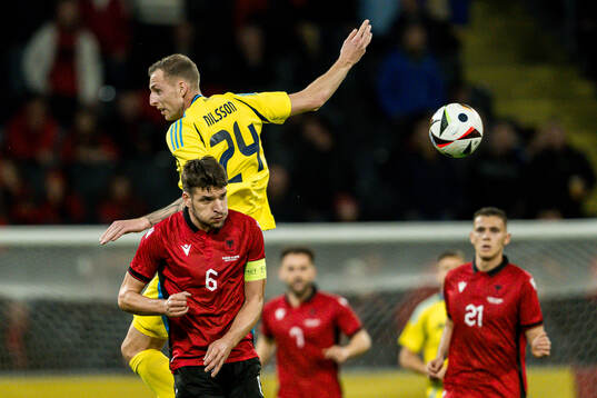 Gustaf Nilsson of Sweden and Berat Gjimshiti of Albania