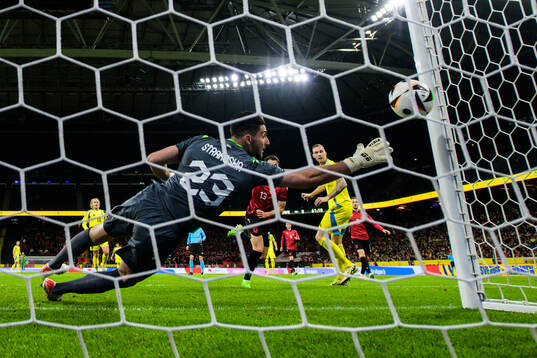 Bläddra bland fler bilder av Football, International Friendly, Sweden - Albania
