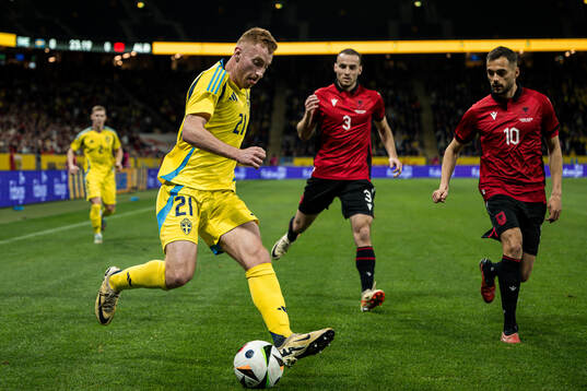 Dejan Kulusevski of Sweden, Mario Mitaj and Nedim Bajrami