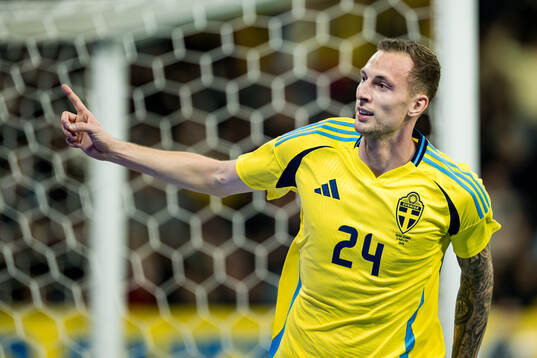 Gustaf Nilsson of Sweden celebrates the 1-0 goal