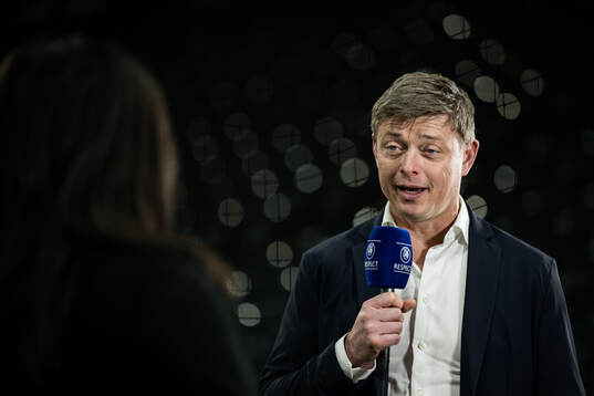 Head coach Jon Dahl Tomasson of Sweden in the Viaplay Studio