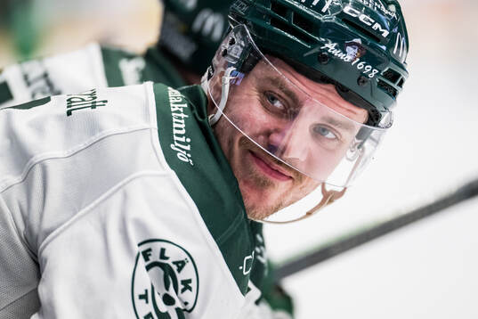 Färjestads Joel Kellman deppar