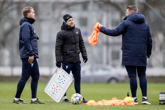 Malmö FFs assisterande tränare Theodor Olsson och