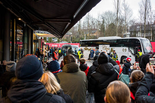 Players of Norway arrives