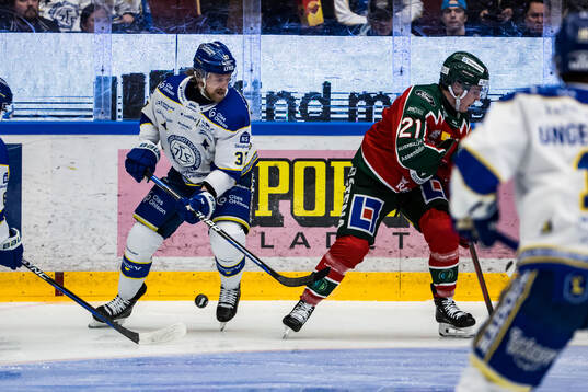 Leksands Anton Lindholm och Frölundas Jere Innala