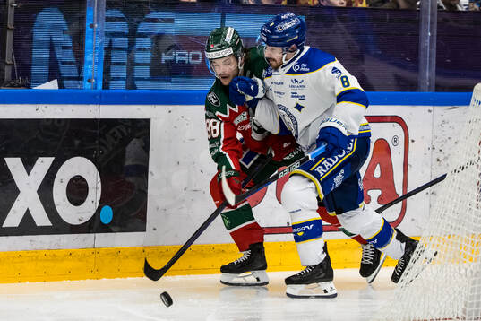 Frölundas Malte Strömwall och Leksands Matt Caito