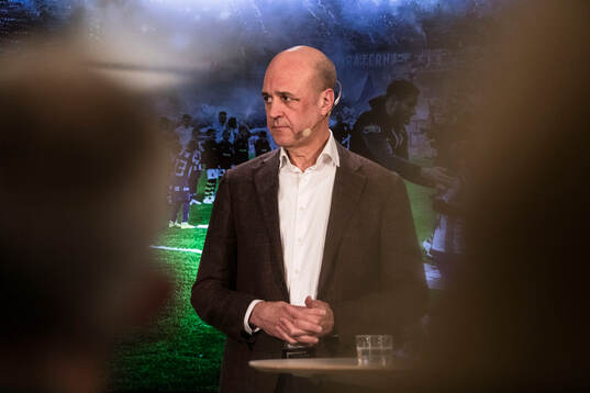Fredrik Reinfeldt, ordförande i Svenska fotbollförbundet
