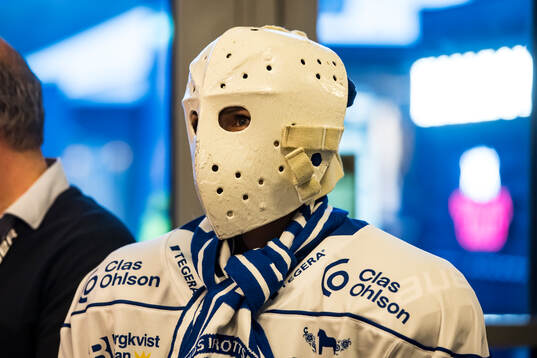 Vem är bakom masken innan kvartsfinal tre i SHL mellan