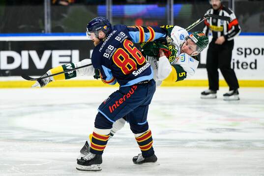 Djurgårdens Linus Klasen och Björklövens Jesper Lindgren