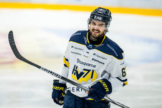 HV71s Oliwer Kaski