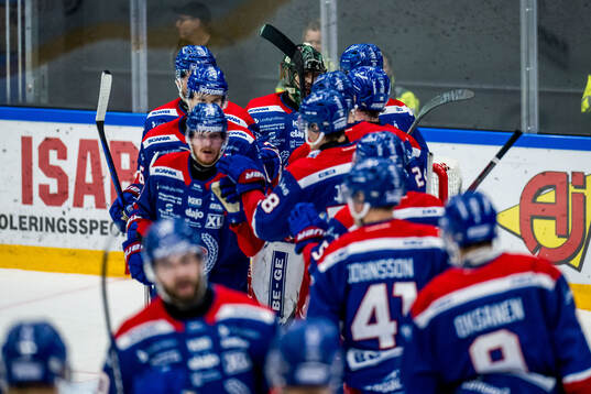 Oskarshamns spelare jublar