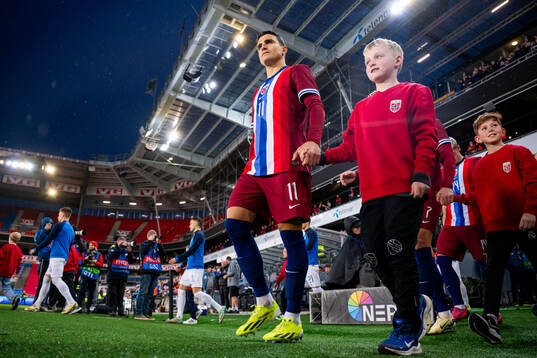 Mohamed Elyounoussi of Norway enters the pitch