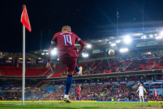 Martin Ødegaard of Norway takes a corner kick