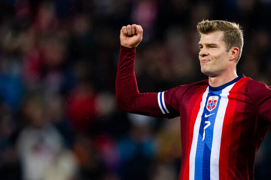 Alexander Sørloth of Norway celebrates