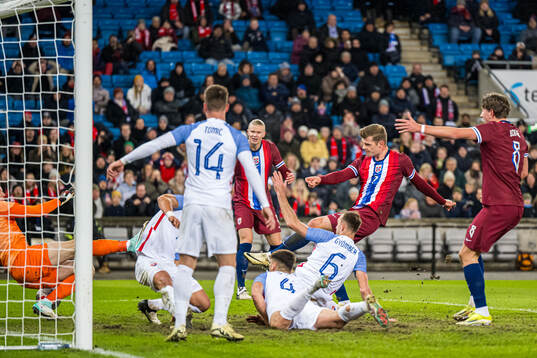 Alexander Sørloth of Norway scores the 1-0 goal