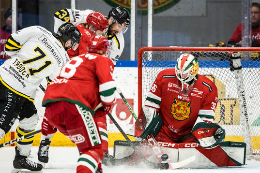 Moras målvakt Waltteri Ignatjew