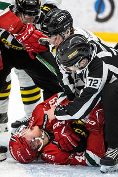 AIKs Alfred Barklund och Moras Noah Steen
