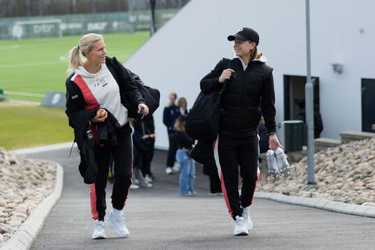 Josefine Rybrink and Filippa Curmark of Häcken