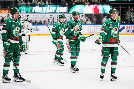 Rögles Albin Sundsvik, Linus Sandin och Simon Zether deppar