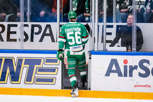 Rögles Adam Engström deppar