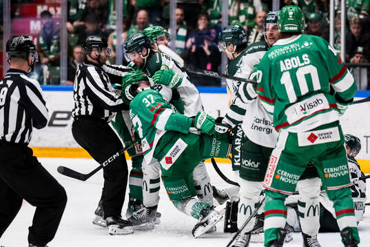 Rögles Albin Sundsvik och Färjestads Linus Johansson