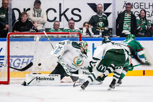 Rögles Henry Bowlby gör det matchavgörande 2-1 målet i