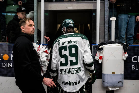 Färjestads Linus Johansson deppar